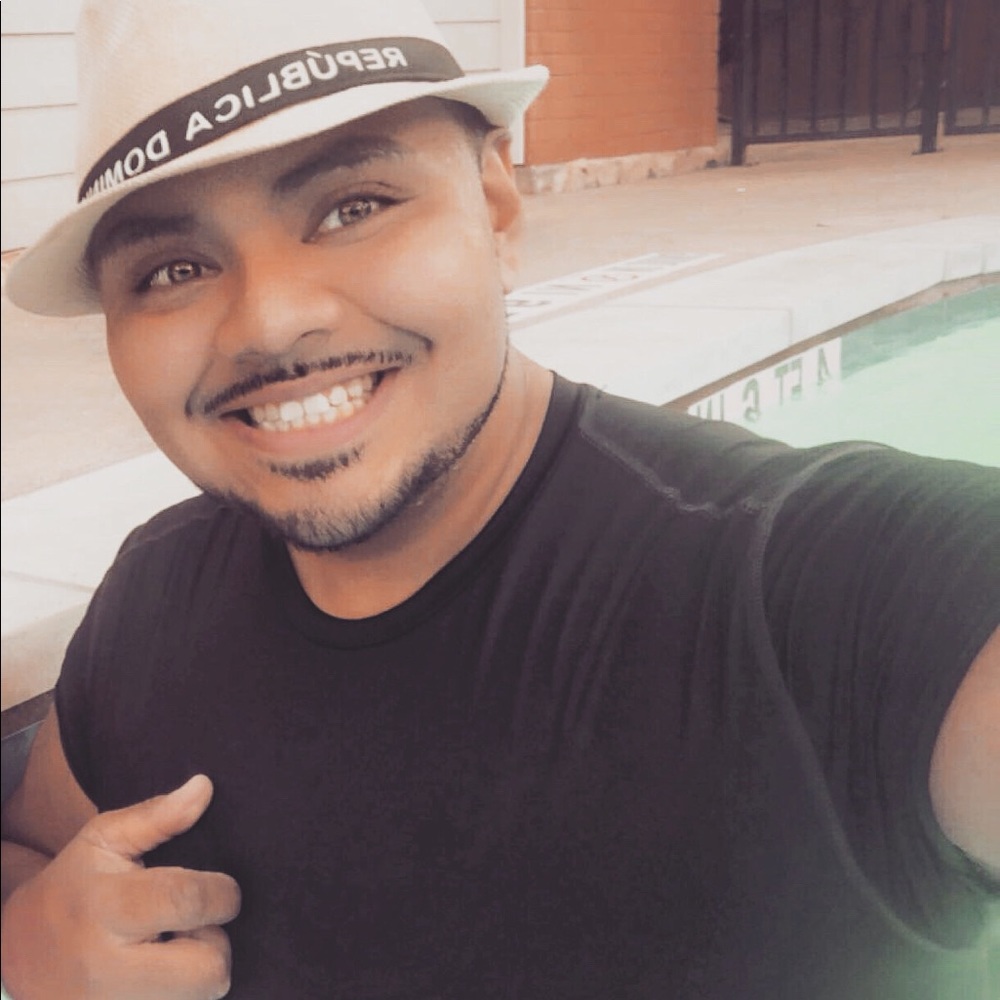 Meet your Posher, Adrian